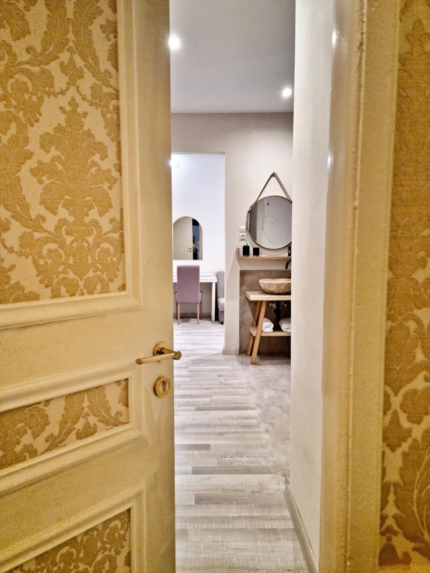 Rhodes City Golden City Center Suites מראה חיצוני תמונה