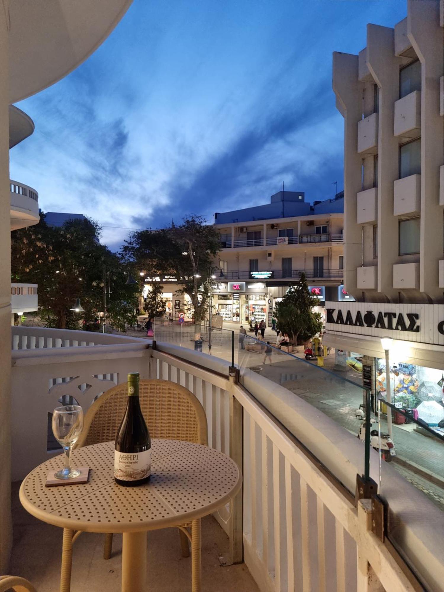 Rhodes City Golden City Center Suites מראה חיצוני תמונה