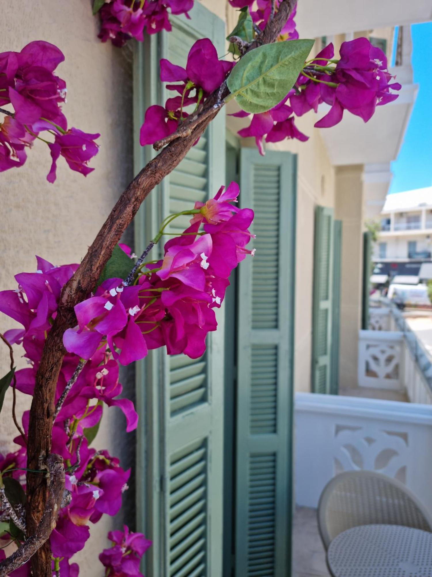 Rhodes City Golden City Center Suites מראה חיצוני תמונה