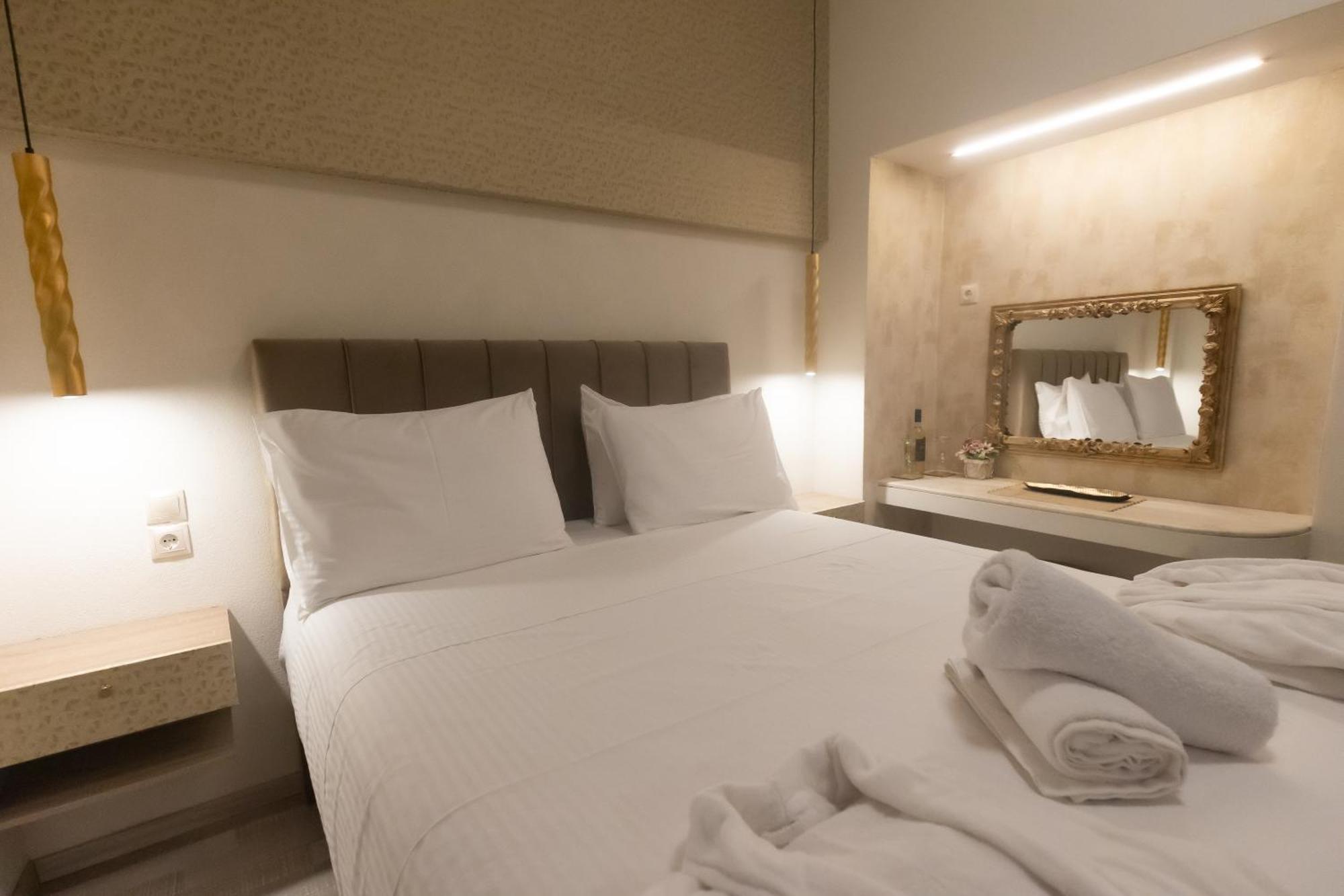 Rhodes City Golden City Center Suites מראה חיצוני תמונה