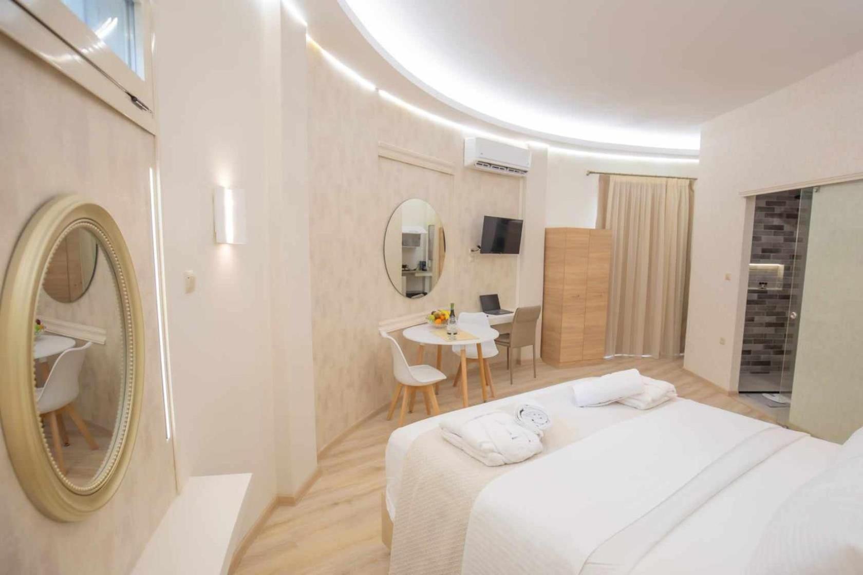 Rhodes City Golden City Center Suites מראה חיצוני תמונה