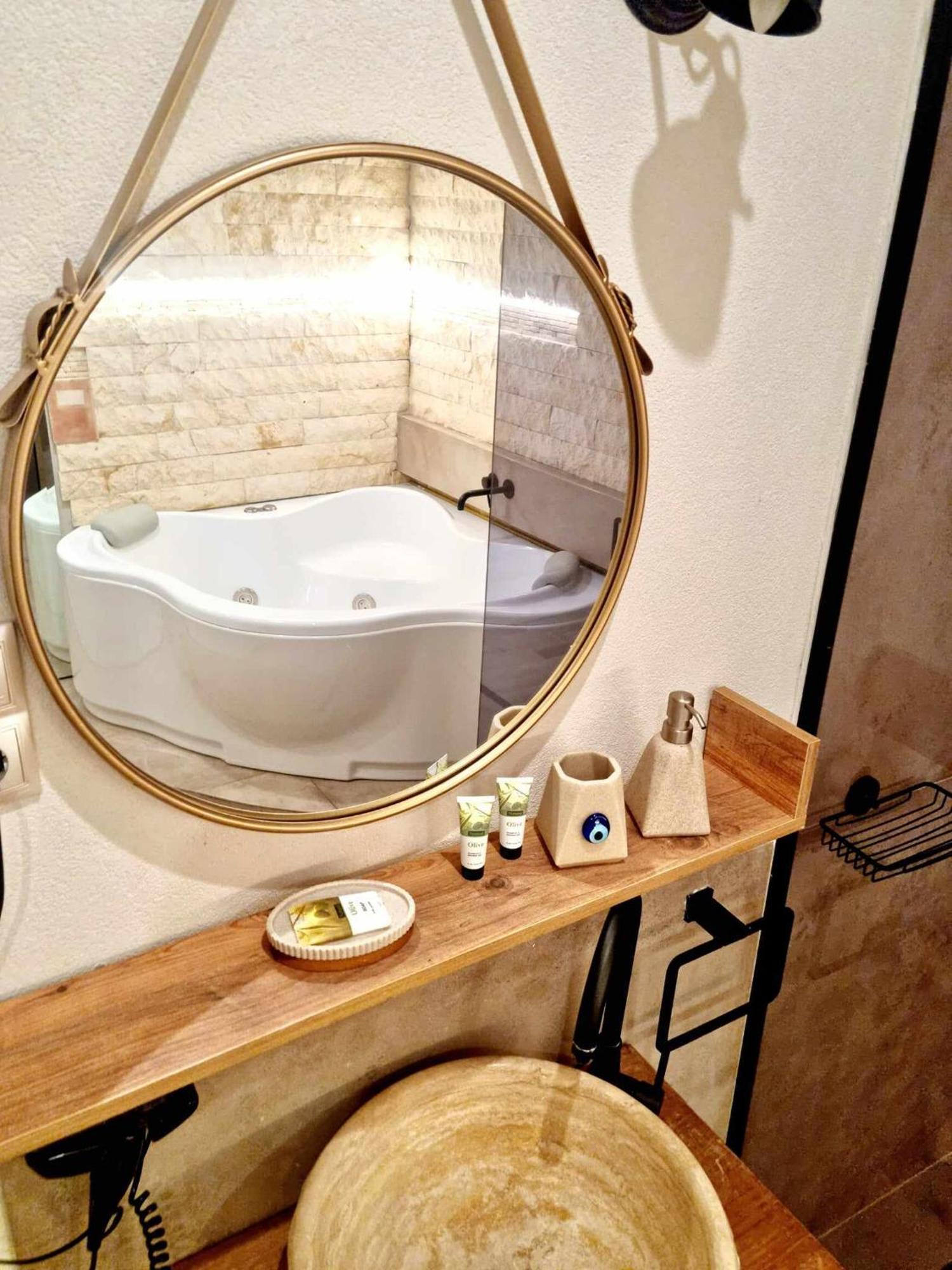 Rhodes City Golden City Center Suites מראה חיצוני תמונה