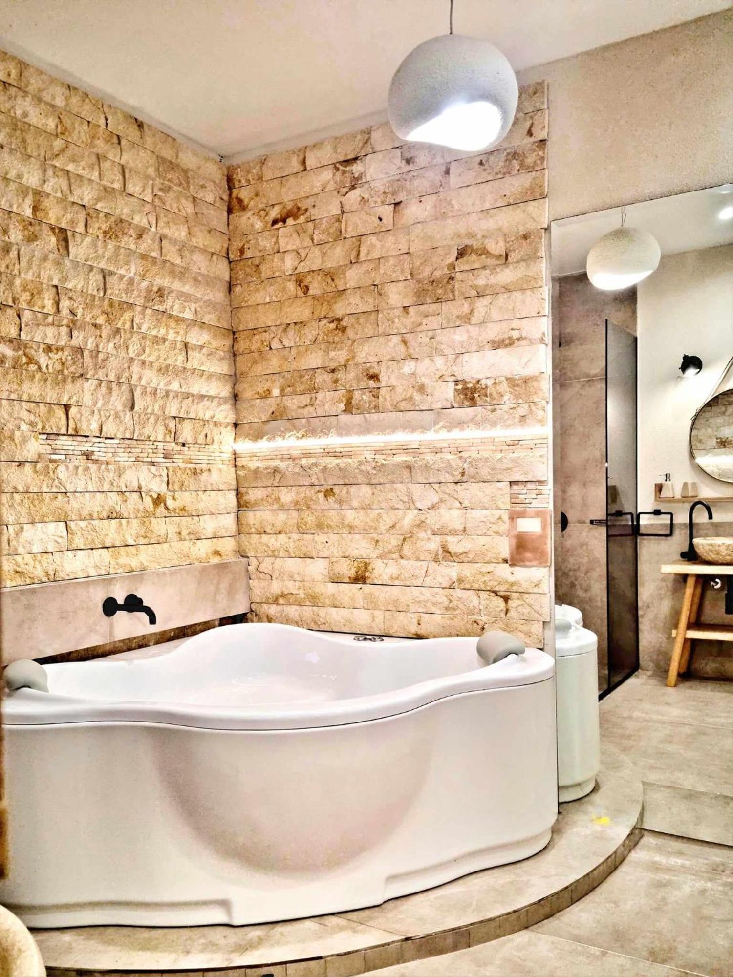 Rhodes City Golden City Center Suites מראה חיצוני תמונה