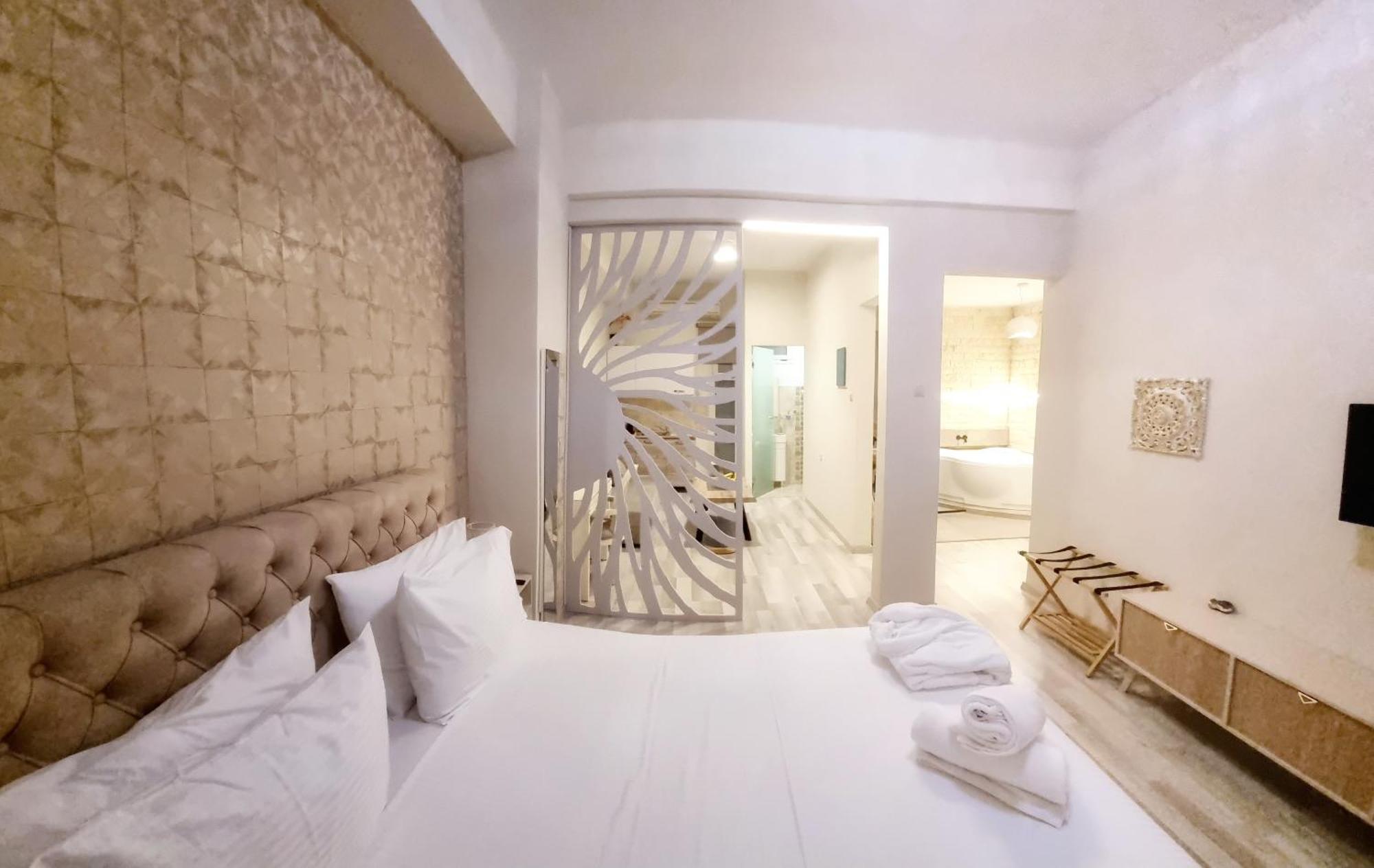 Rhodes City Golden City Center Suites מראה חיצוני תמונה